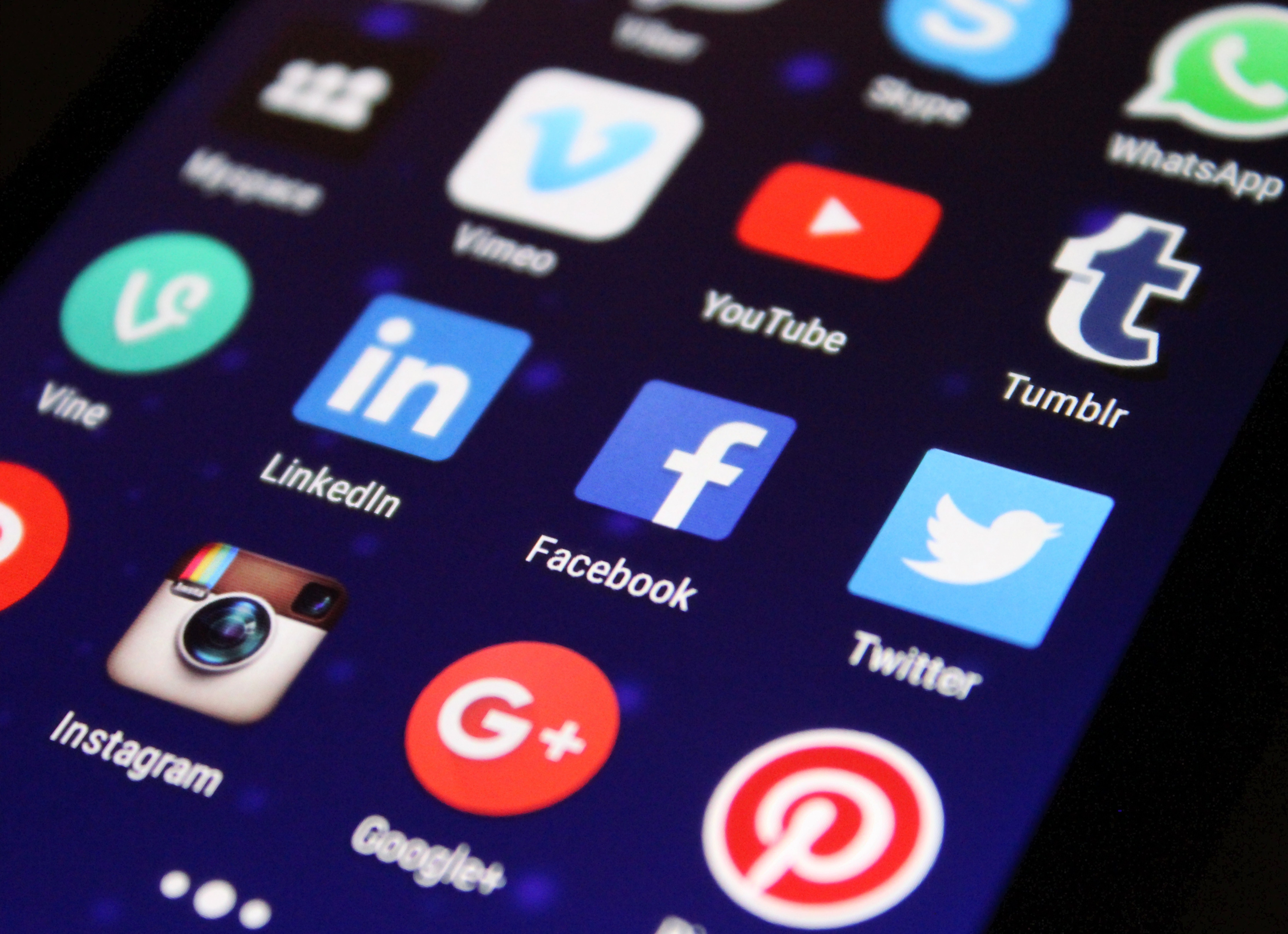 8 reasons social media is critical for your business to thrive